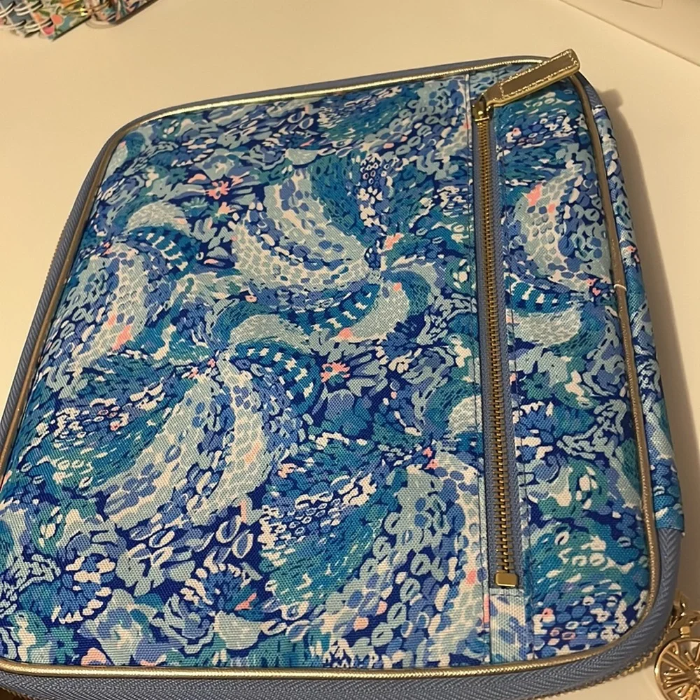 NWOT Lilly Pulitzer Day Folder